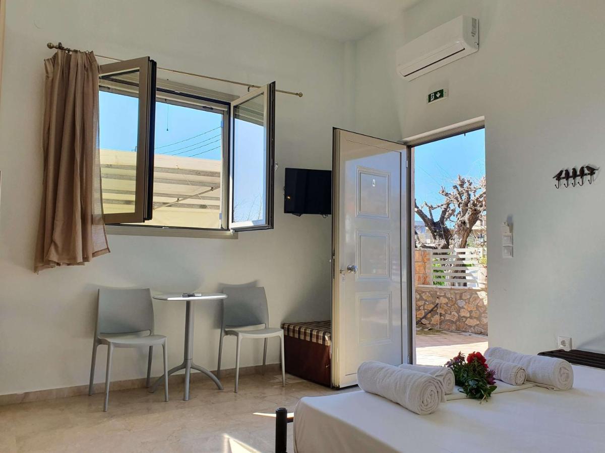 Tasos Rooms Stoúpa Exterior photo